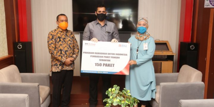 PG Wonolangan Dan Bni Probolinggo Serahkan Bantuan Sembako Ke Pemkot