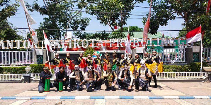 Usung Tema Punakawan, Bappeda Litbang Meriahkan Lomba Gerak Jalan Kreatif