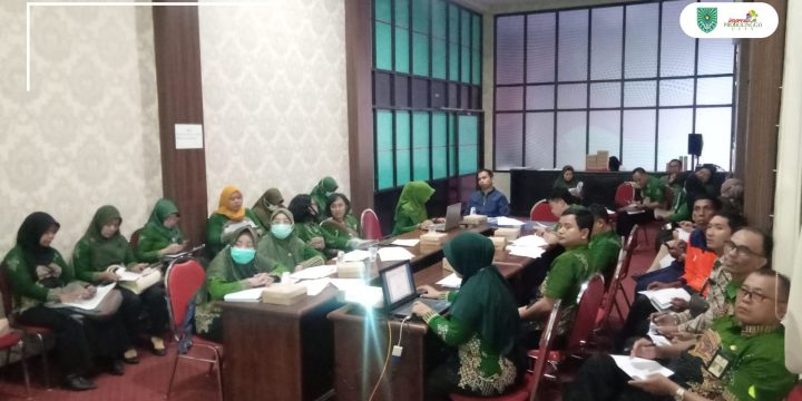 Rapat Koordinasi membahas Peraturan Wali Kota tentang Penyelenggaraan Kampung Keluarga Berkualitas di Kota Probolinggo, Penyelenggaraan Kota Sehat di Kota Probolinggo dan Pedoman Pelaksanaan GERMAS di Kota Probolinggo